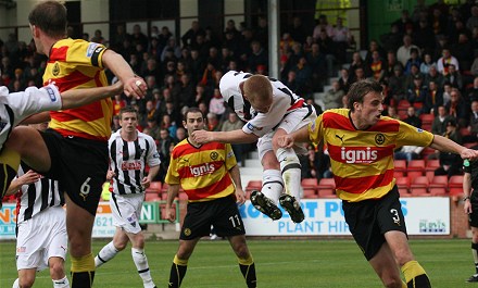 Greg Shields attempts header on goal