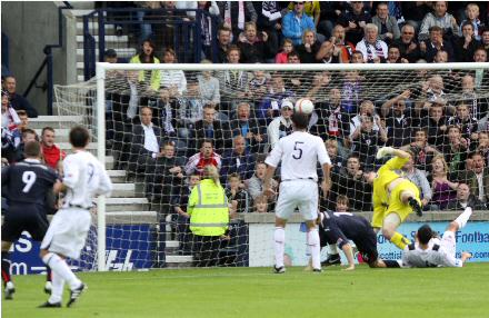 Iain Davidson scores first goal