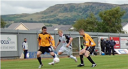 Willie Gibson v Dumbarton