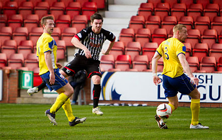 Ross Forbes v Stenhousemuir