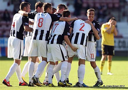 Jordan McMillan scores Dunfermline&#039;s second v Livingston