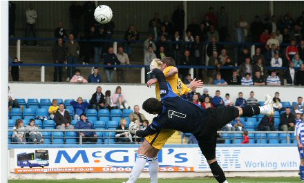 Andy Kirk and Ryan McWilliam clash