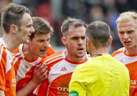 Dunfermlin?e Athletic v Forfar Athletic Irn Bru First Division Play Off East End Park 11 May 2013 Iain Campbell enraged at the referee (c) Craig Brown |