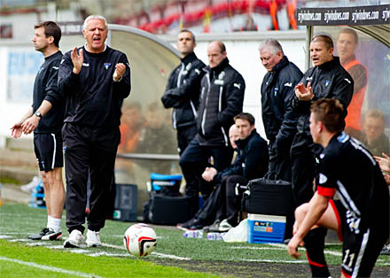 Dug out v Rangers