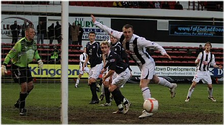 Dunfermline v Dundee