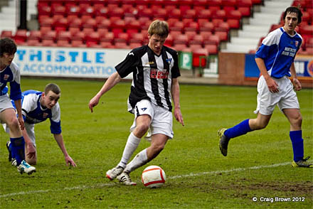 Ross Drummond nets Dunfermline`s third v Montrose