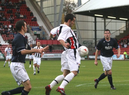 Dunfermline v Dundee