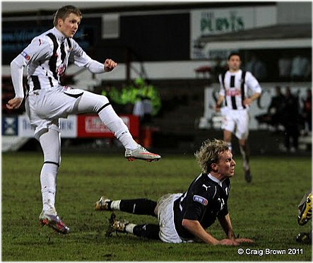 Wullie Gibson v Dundee