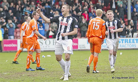 Dunfermlin?e Athletic v Forfar Athletic Irn Bru First Division Play Off East End Park 11 May 2013 Stephe?n Husband celebrates his second (c) Craig Brown