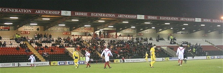 Pars support at Excelsior Stadium 04/11/08