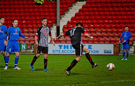 Lawrence scores v Stranraer