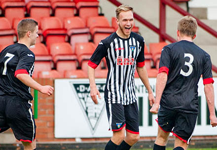 Scott Mercer celebrates goal