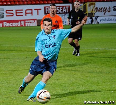 Scott Gray v Dundee United