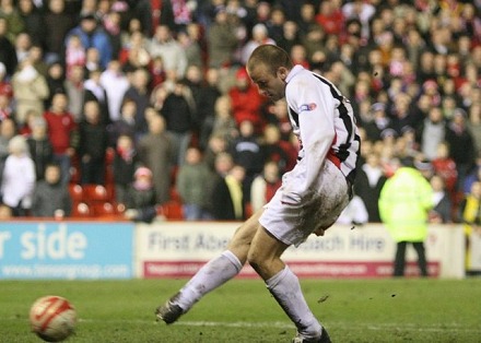 Graham Bayne seals Aberdeen's fate