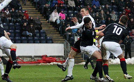 Martin Hardie scores for Dunfermline v Falkirk