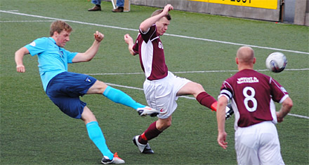 Jordan Moore scores Dunfermlinmes first in 55 minutes