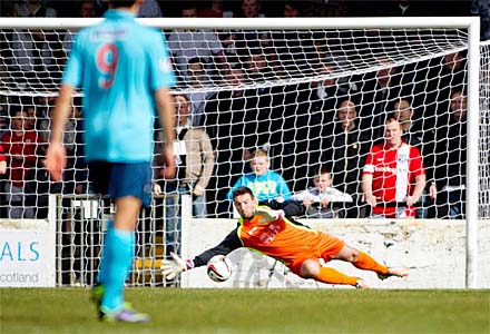 Ryan Goodfellow saves