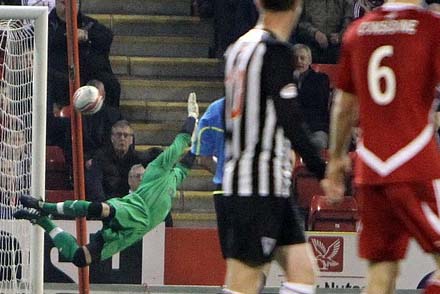 Paul Gallacher v Aberdeen