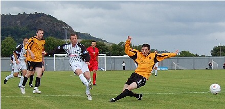 Dumbarton v Dunfermline 01.08.09