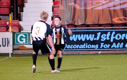 ROSS DRUMMOND CELEBRATES