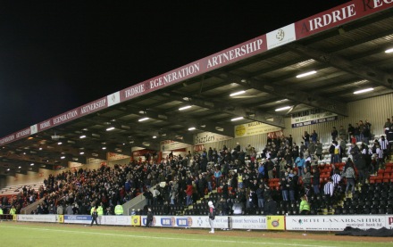 Pars fans at Airdrie 17/02/09