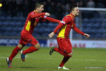 Joe Cardle scores Dunfermline second goal