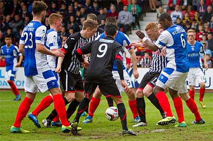 COWDENBEATH 180514 B