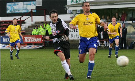 David Graham scores v Morton 24.10.09