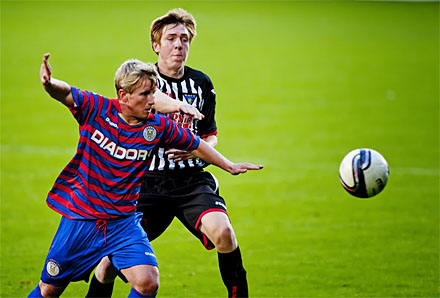 Lewis Martin v St Mirren