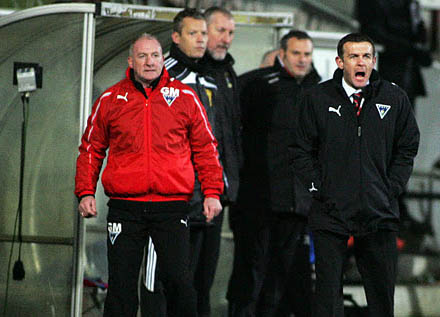 Dug Out v Inverness