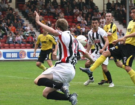 Dunfermline v Livingston