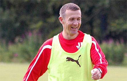 Jim McIntyre at training on 23.07.11