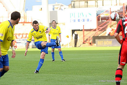 Martin Hardie`s first half attempt