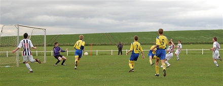 Steven Leslie makes it 3-3 - 64th minute