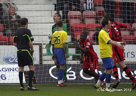 DUNFERMLINE V ST MIRREN 240312 0-1