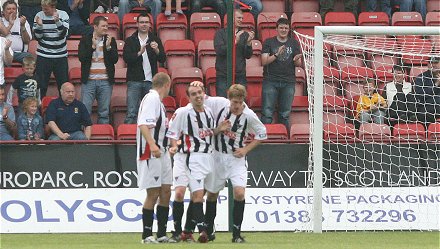 Nick Phinn scores