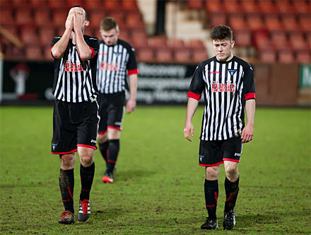 Dunfermline v Partick full time