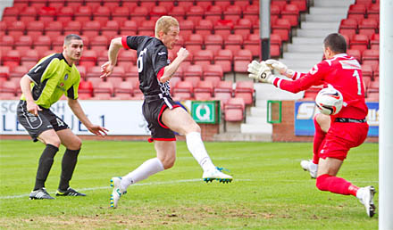 Andy Geggan scores the equaliser