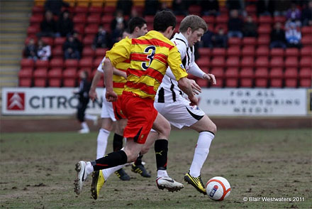 Paddy Boyle playing against Dunfermline