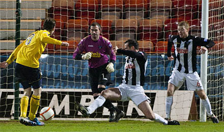 Blair Alston scores for Falkirk