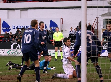 Mark Burchill scores v Aberdeen