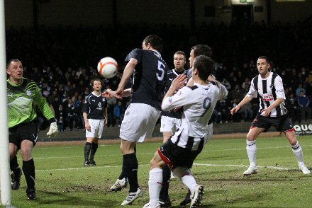 Dundee v Dunfermline