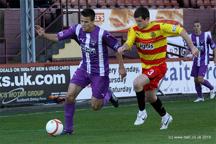 Paddy Boyle playing against Dunfermline