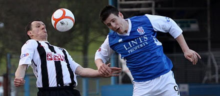 Cowdenbeath v Dunfermline